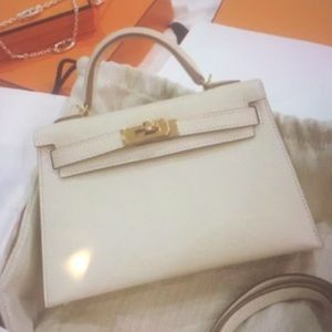 Lovely mini Grace Kelly style crossbody NWOT
